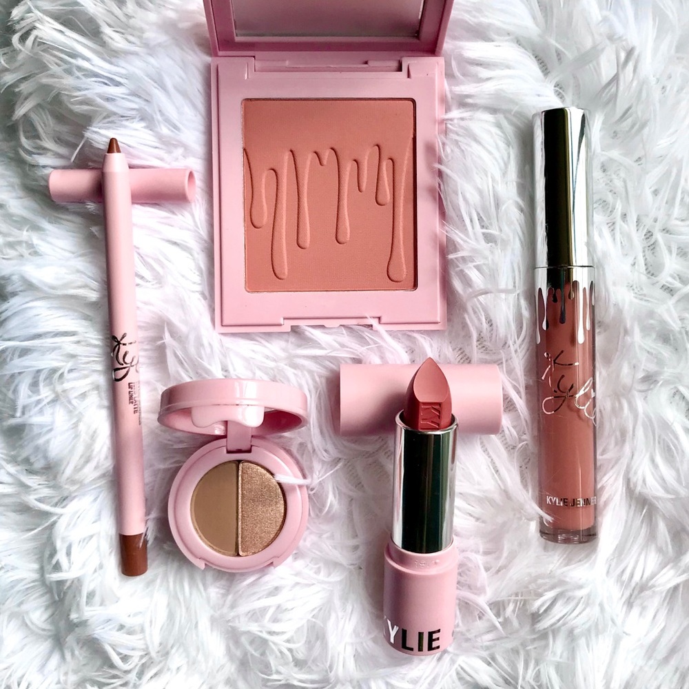 NEW Kylie Cosmetics Holiday Set